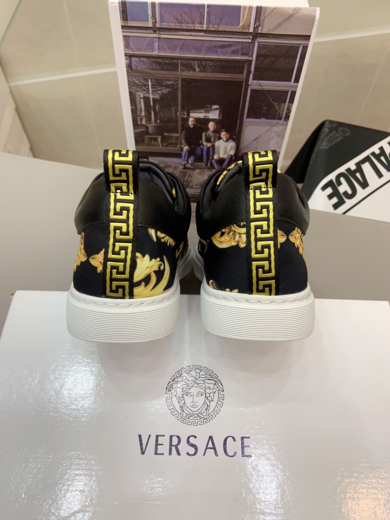 Givenchy Sneakers